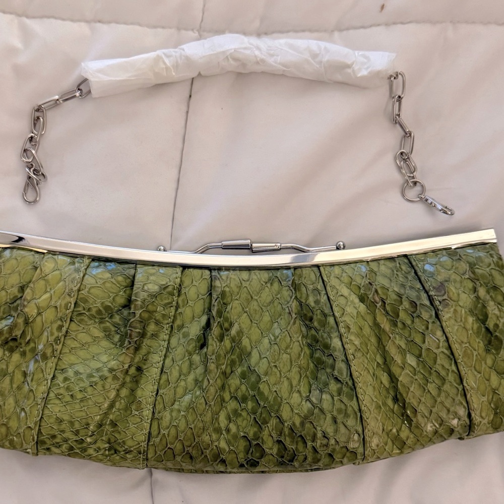 Sona Green Snakeskin Clutch With Detachable Silver Chain